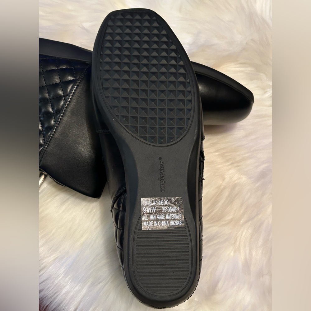 Comfortview Ceil Quilted Ankle Booties - Picture 11 of 16